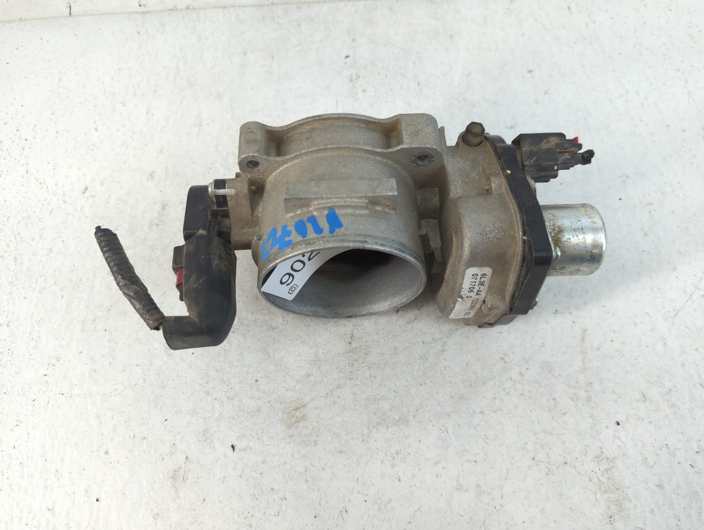 2004-2010 Ford F-150 Throttle Body P/N:071706 3 1225681 02L, 6L3E-AA Fits Fits 2004 2005 2006 2007 2008 2009 2010 OEM Used A