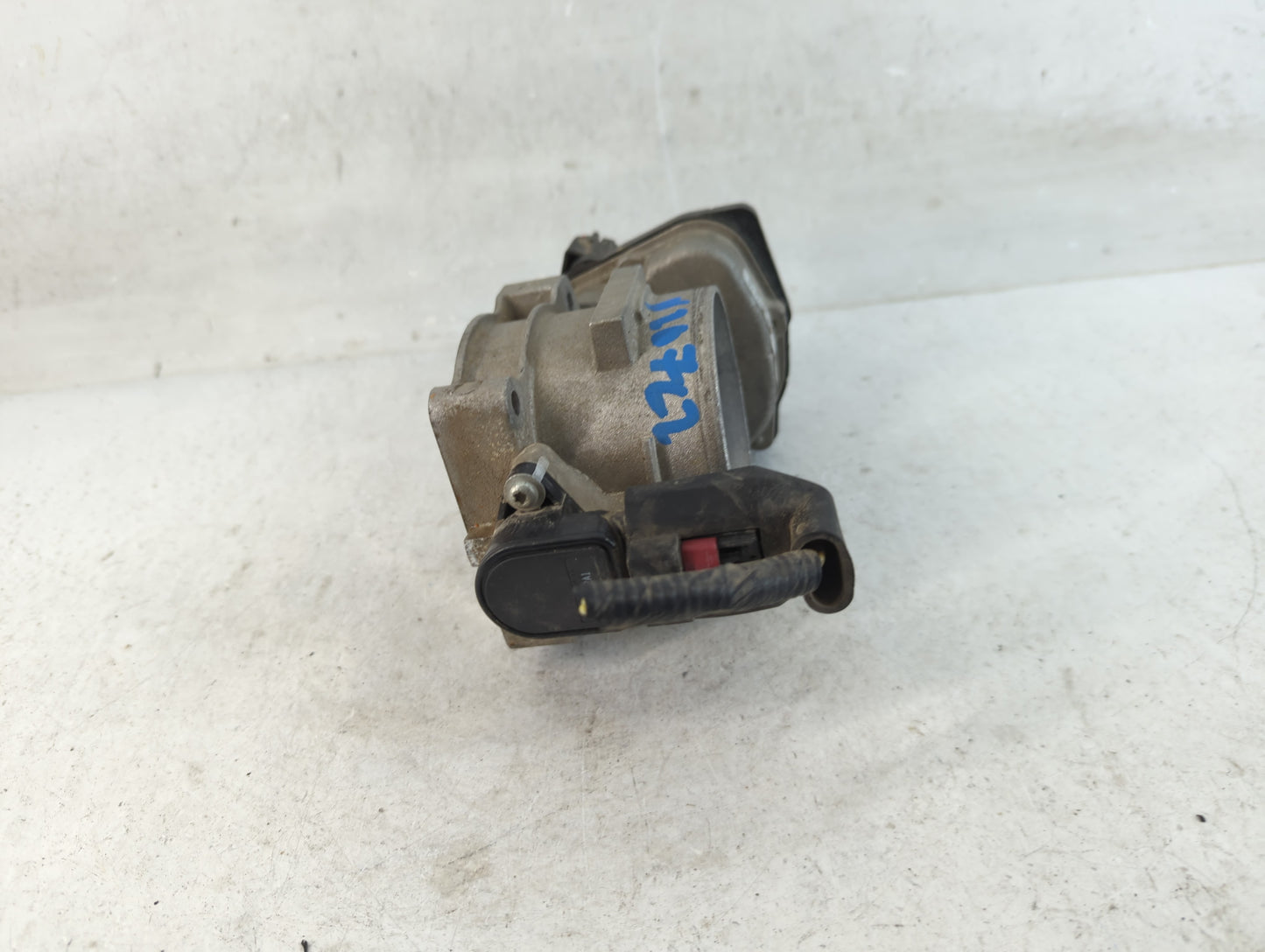2004-2010 Ford F-150 Throttle Body P/N:071706 3 1225681 02L, 6L3E-AA Fits Fits 2004 2005 2006 2007 2008 2009 2010 OEM Used A