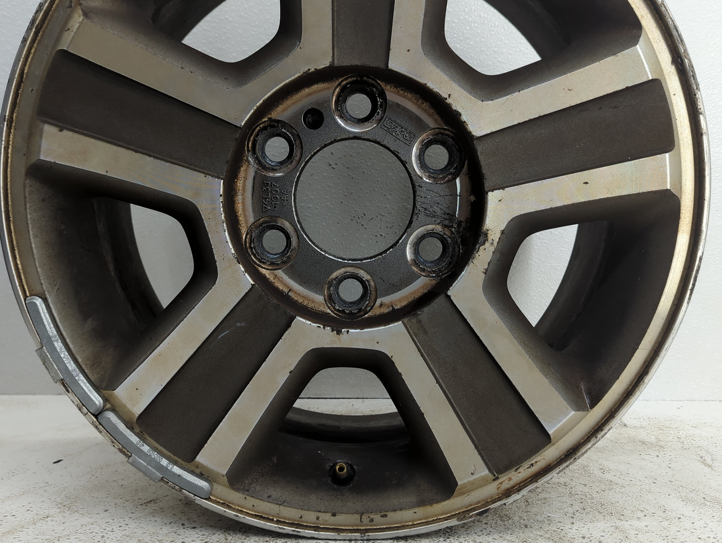 2004-2008 Ford F-150 Oem Wheel Rim 922981 - Oemusedautoparts1.com