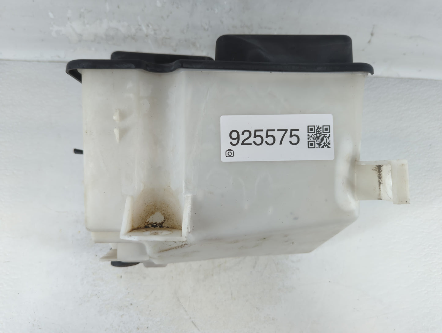 1998-2006 Ford F-150 Windshield Washer Fluid Reservoir Bottle Oem - Oemusedautoparts1.com