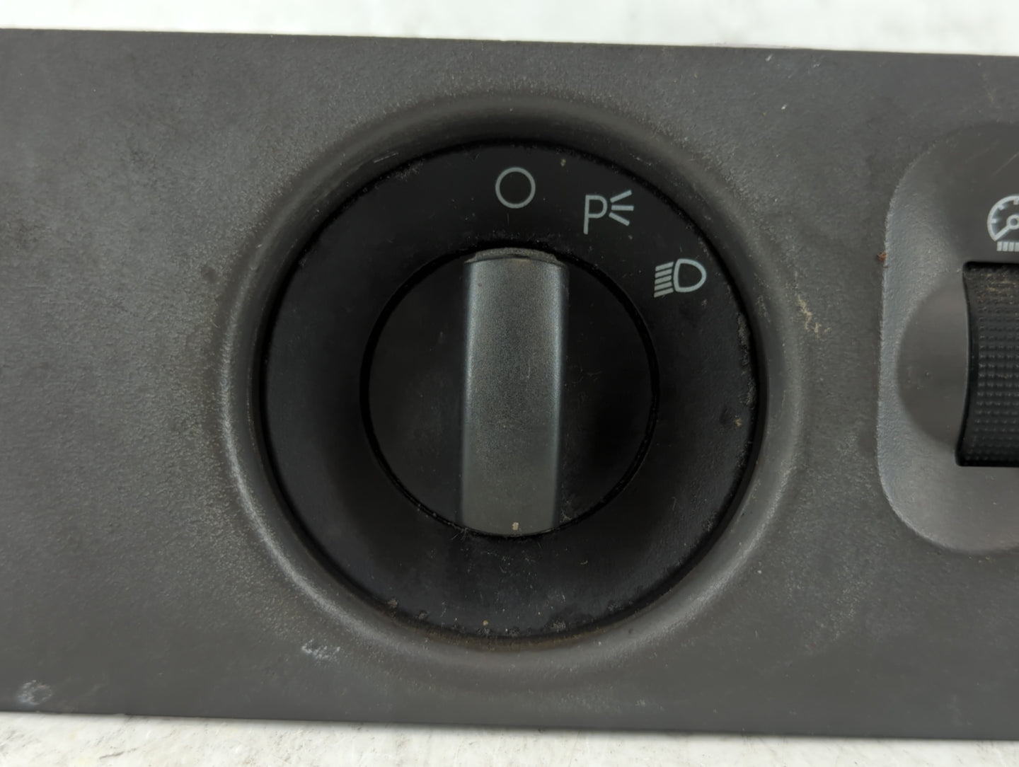 2006 Ford F-150 Headlight Lamp Control Switch - Oemusedautoparts1.com