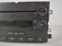 2005-2006 Ford F-150 Radio AM FM Cd Player Receiver Replacement P/N:6L3T-18C869-AD Fits Fits 2005 2006 OEM Used Auto Parts -