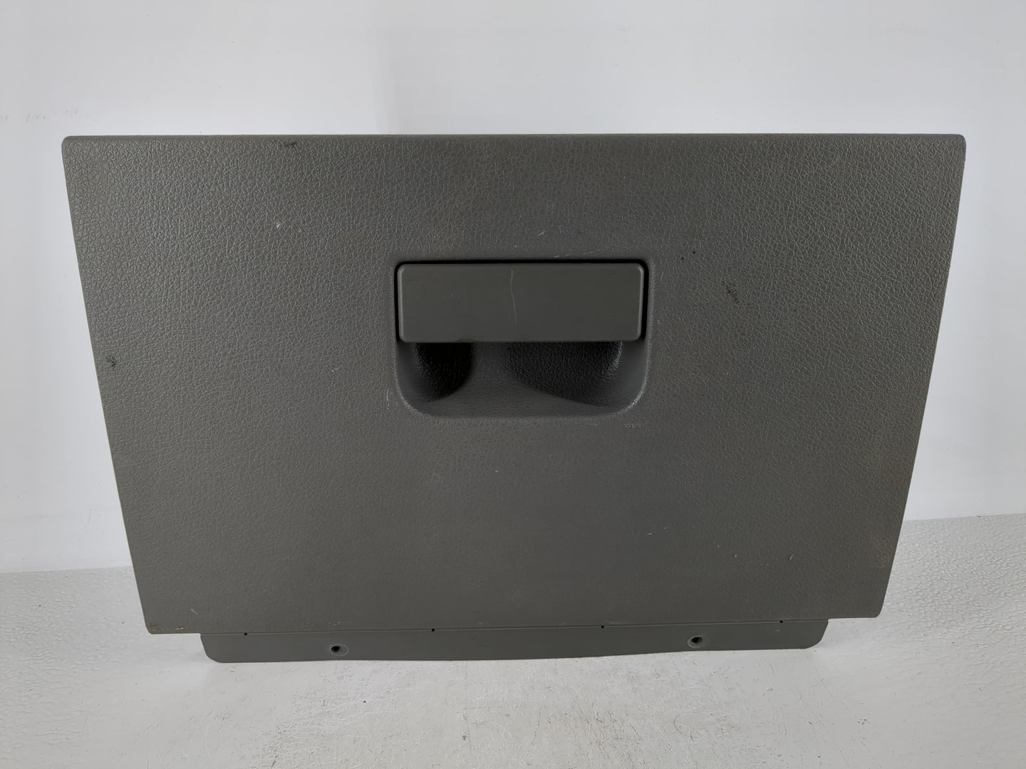 2006 Ford F-150 Passenger Glove Box Door Storage Compartment - Oemusedautoparts1.com