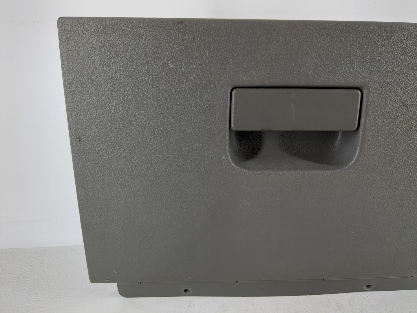 2006 Ford F-150 Passenger Glove Box Door Storage Compartment - Oemusedautoparts1.com