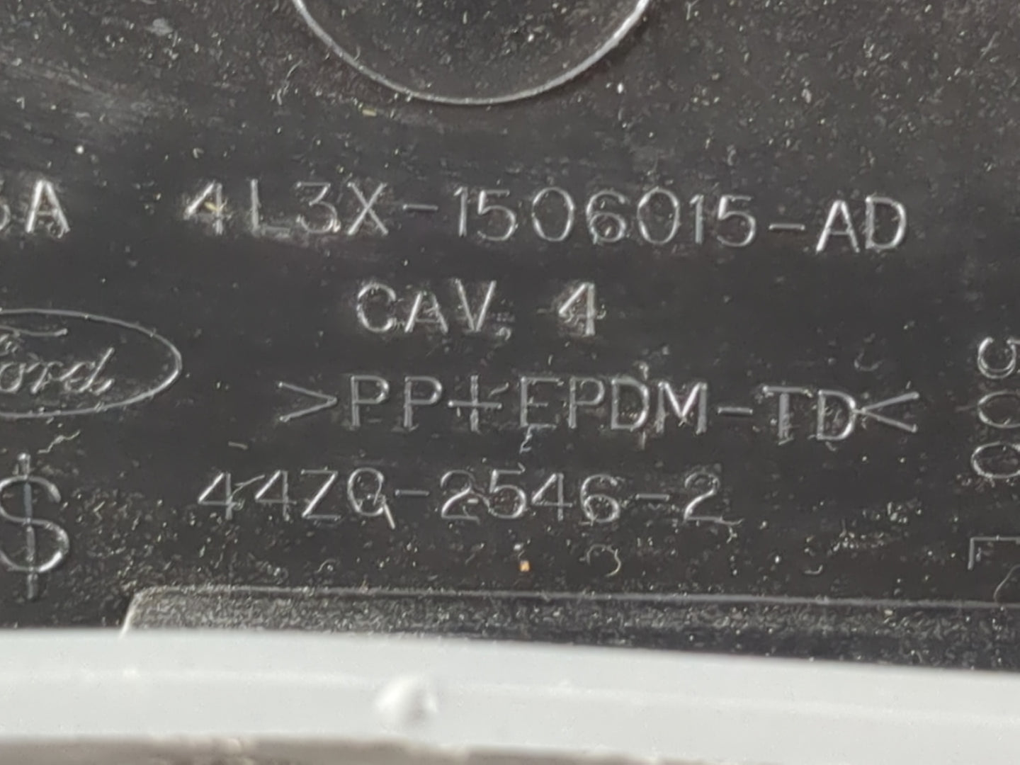 2006 Ford F-150 Passenger Glove Box Door Storage Compartment - Oemusedautoparts1.com