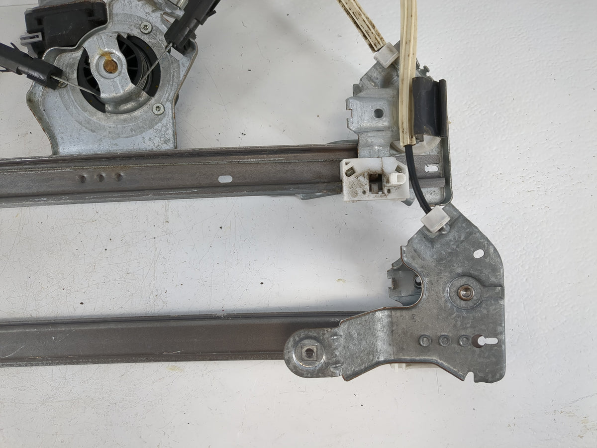2004-2008 Ford F-150 Used Window Regulator Passenger Front 968039 - Oemusedautoparts1.com
