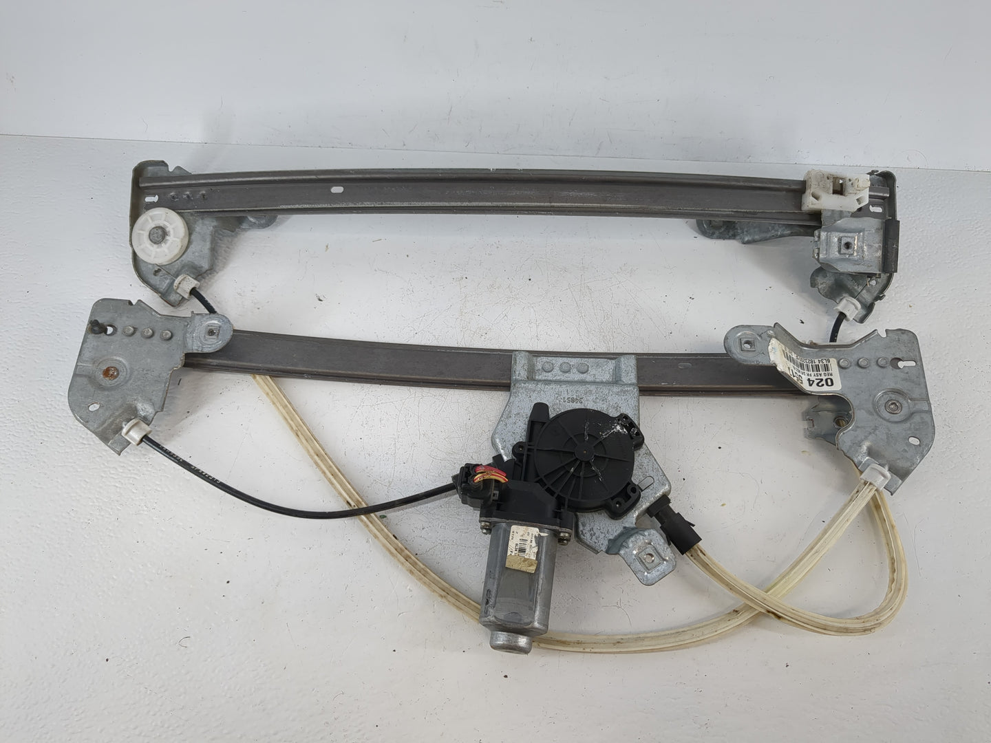 2004-2008 Ford F-150 Window Regulator Passenger Front - Oemusedautoparts1.com