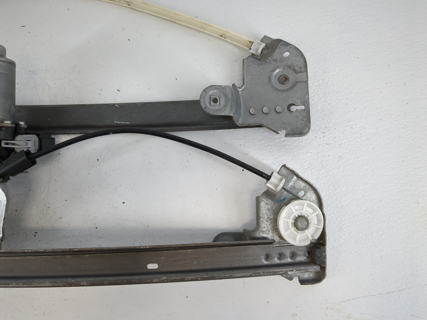 2004-2008 Ford F-150 Window Regulator Passenger Front - Oemusedautoparts1.com