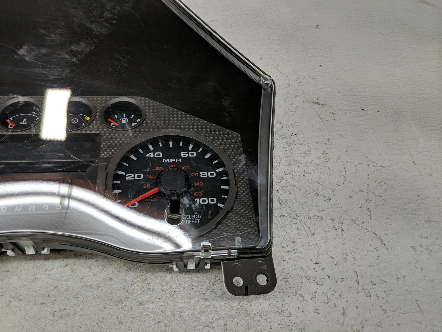 2006-2007 Ford F-250 Super Duty Instrument Cluster Speedometer Gauges P/N:8C3T10849ABA Fits Fits 2006 2007 OEM Used Auto Par