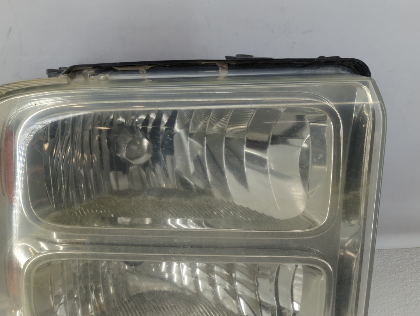 2005-2007 Ford F-250 Super Duty Driver Left Oem Head Light Headlight Lamp - Oemusedautoparts1.com