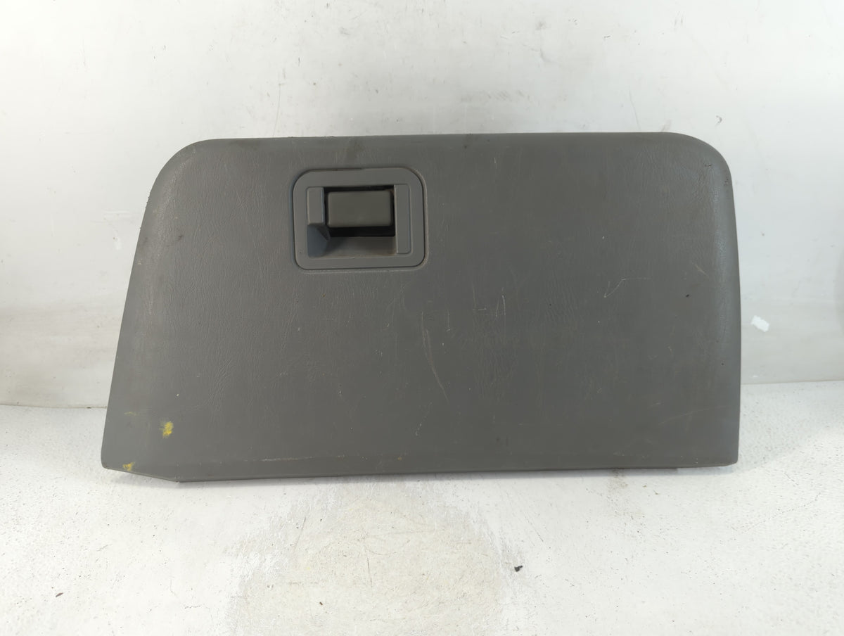 2006 Ford F-250 Super Duty Passenger Glove Box Door Storage Compartment - Oemusedautoparts1.com