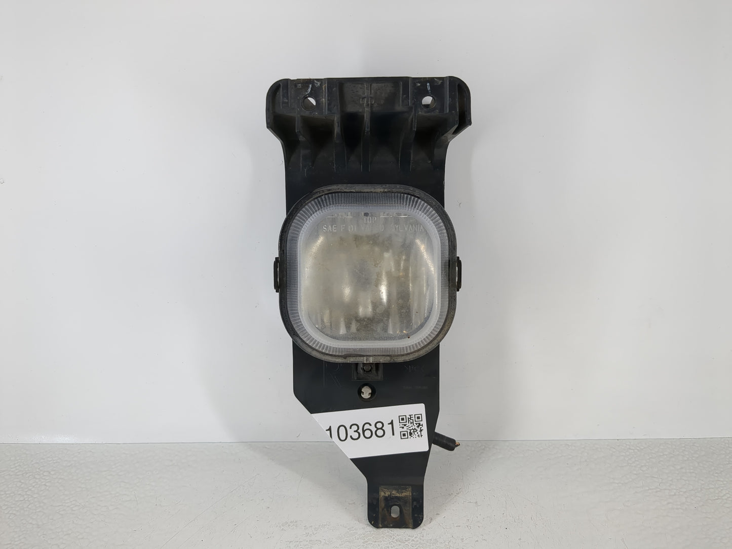 2005-2007 Ford F-350 Super Duty Passenger Right Oem Front Light Lamp - Oemusedautoparts1.com