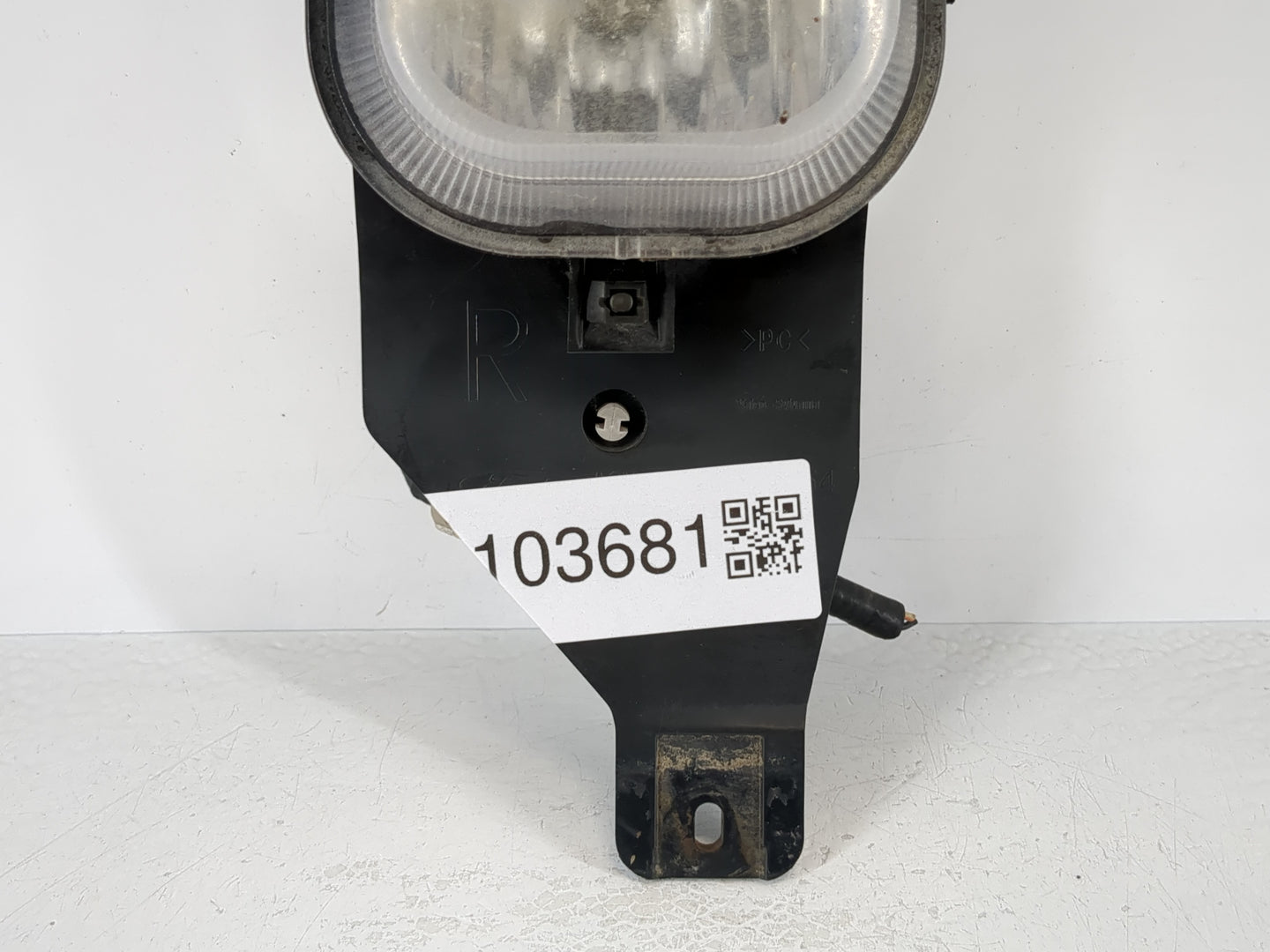 2005-2007 Ford F-350 Super Duty Passenger Right Oem Front Light Lamp - Oemusedautoparts1.com