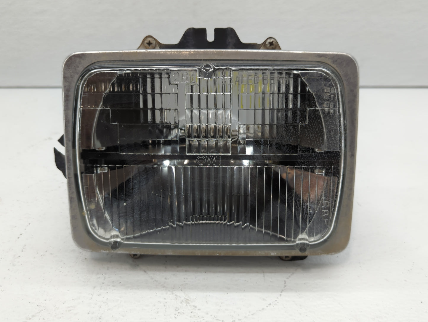 2005-2010 Ford F-350 Super Duty Driver Left Oem Head Light Headlight Lamp - Oemusedautoparts1.com