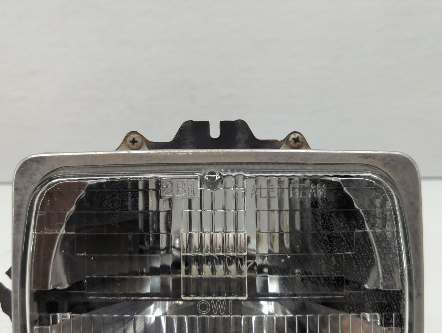 2005-2010 Ford F-350 Super Duty Driver Left Oem Head Light Headlight Lamp - Oemusedautoparts1.com