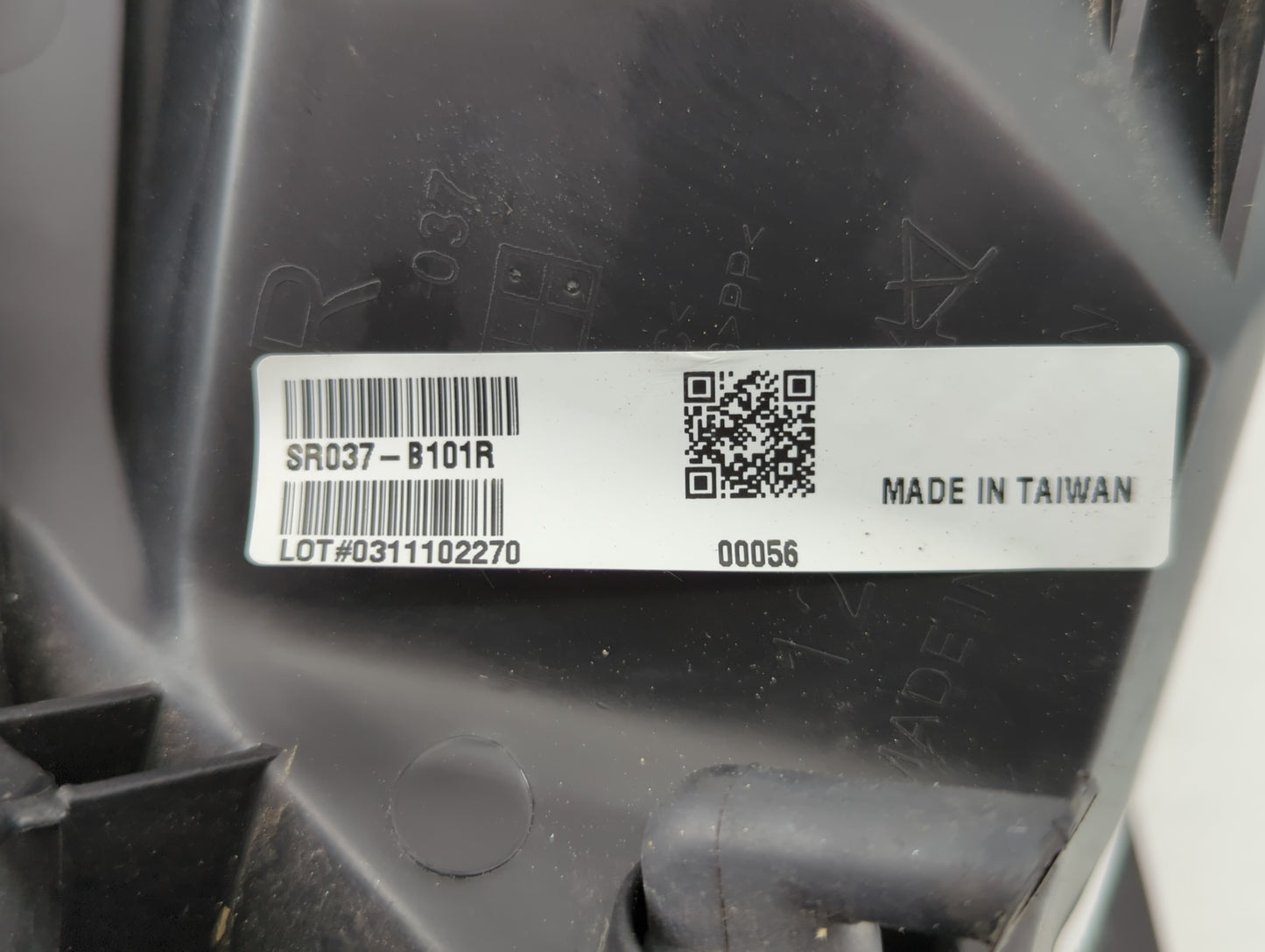 2005 Ford F-350 Super Duty Passenger Right Oem Head Light Headlight Lamp - Oemusedautoparts1.com