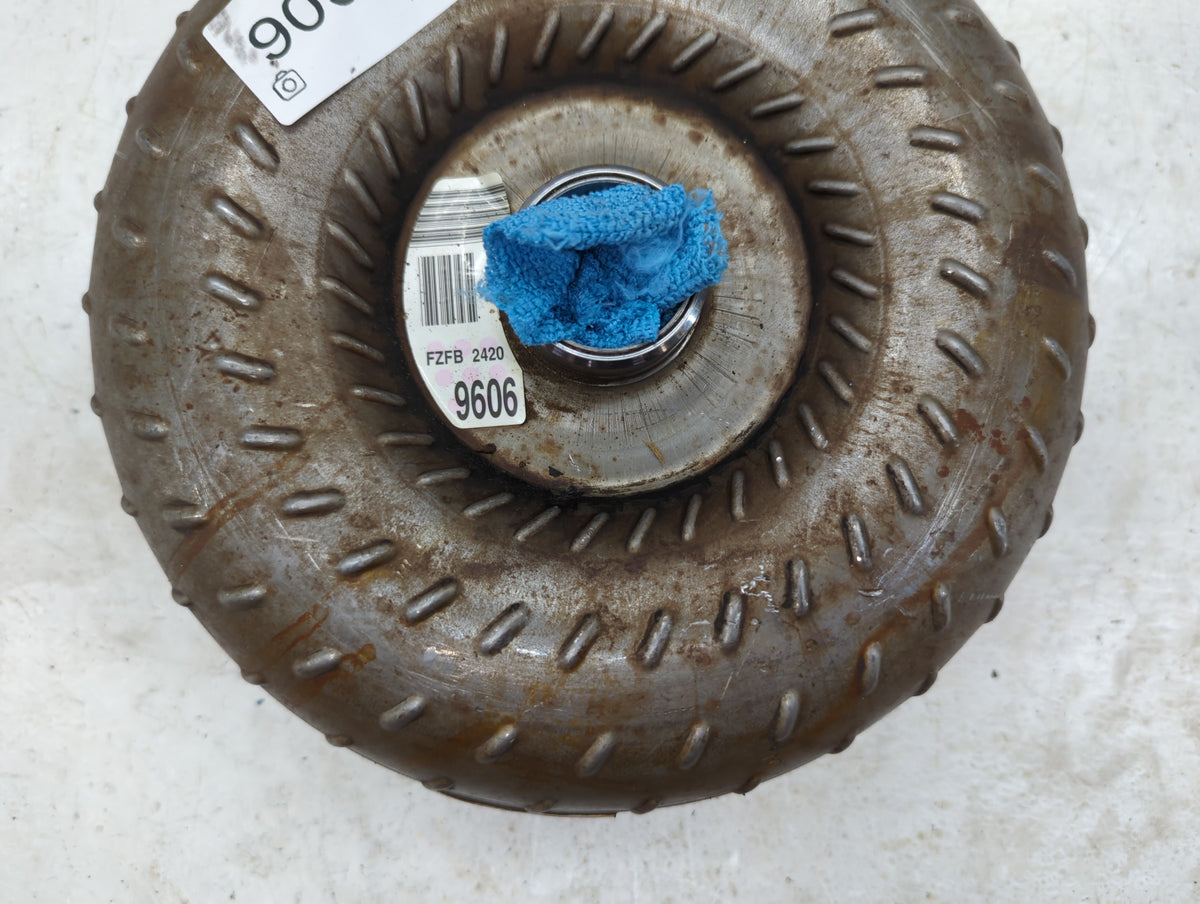 2006 Ford F-350 Super Duty Torque Converter Automatic Transmission OEM P/N:FZFB 24209606 Fits OEM Used Auto Parts - Oemuseda
