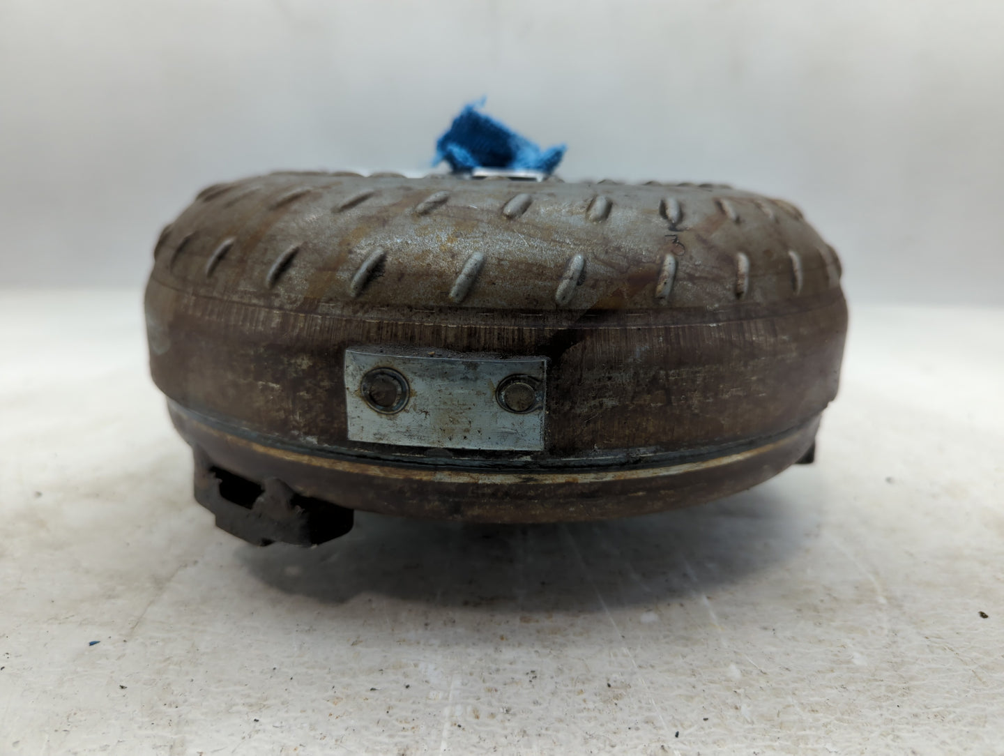 2006 Ford F-350 Super Duty Torque Converter Automatic Transmission OEM P/N:FZFB 24209606 Fits OEM Used Auto Parts - Oemuseda