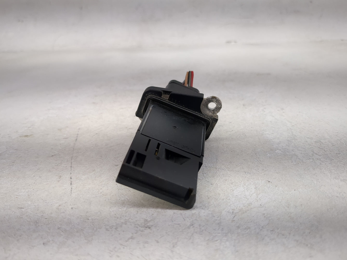 Ford F150 Mass Air Flow Meter Maf 1486194 - Oemusedautoparts1.com