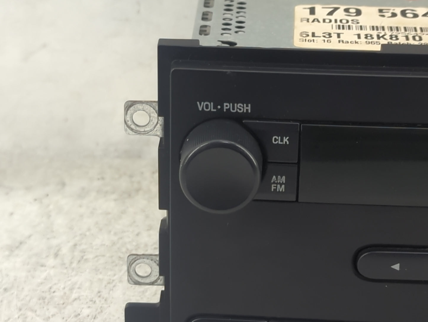 2006 Ford F150 Radio AM FM Cd Player Receiver Replacement P/N:6L3T-18K810-HA YAMG040511 Fits OEM Used Auto Parts - Oemusedau