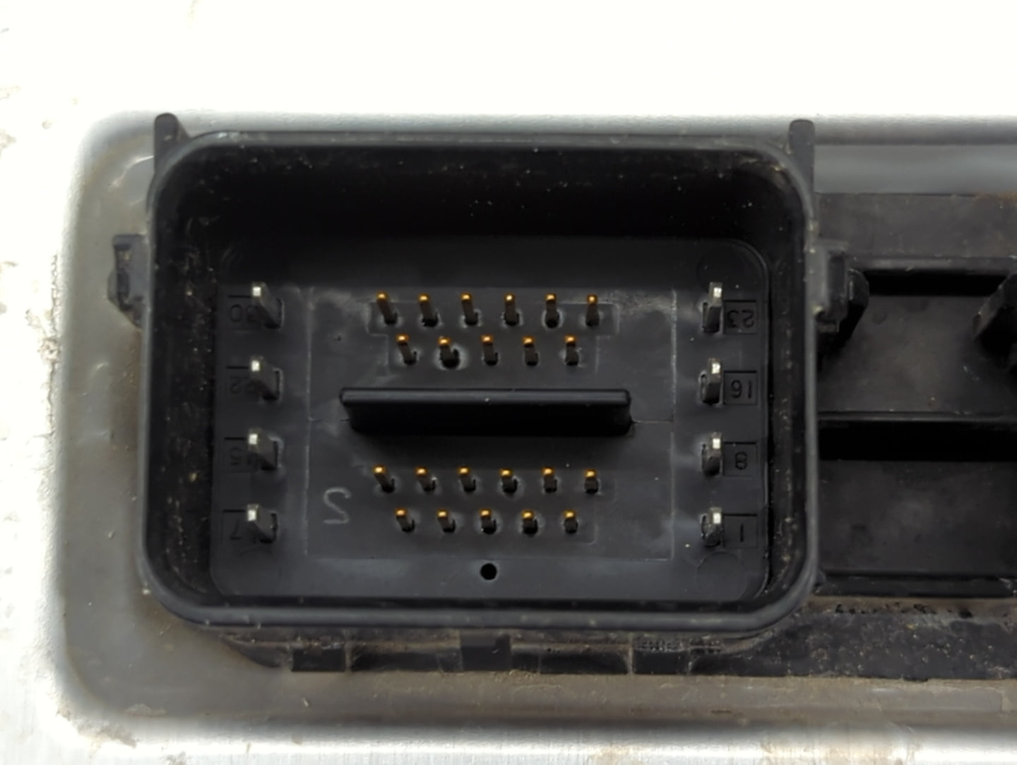 2006 Ford F250sd PCM Engine Control Computer ECU ECM PCU OEM P/N:PCM-122 6C3A-12A650-BZB Fits OEM Used Auto Parts - Oemuseda