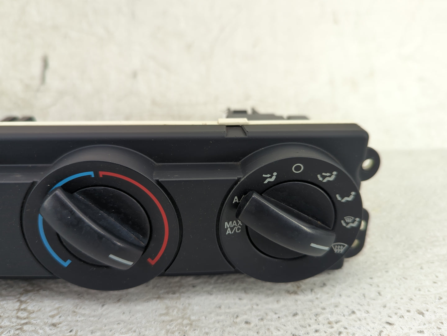 2006 Ford F250sd Climate Control Module Temperature AC/Heater Replacement P/N:6C3H-18D462-AJ 6C3H-19E764-AJ Fits Fits 2005 2