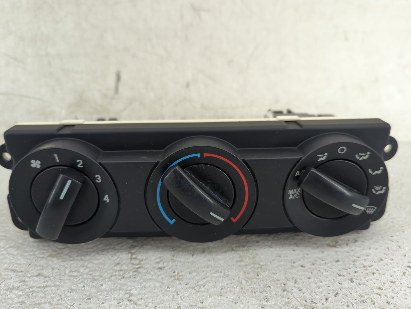 2006 Ford F250sd Climate Control Module Temperature AC/Heater Replacement P/N:6C3H-18D462-AJ 6C3H-19E764-AJ Fits Fits 2005 2