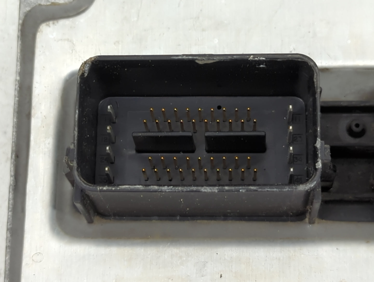 2006 Ford F250sd PCM Engine Control Computer ECU ECM PCU OEM P/N:EE0FA 5E173 KYN0 DPU-462 Fits OEM Used Auto Parts - Oemused