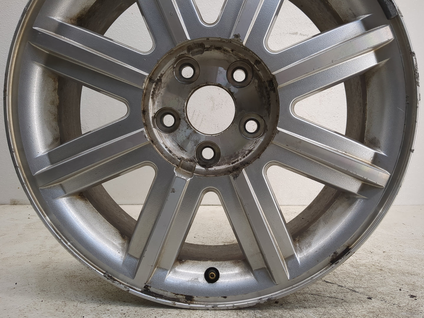 2005-2007 Ford Five Hundred Oem Wheel Rim - Oemusedautoparts1.com