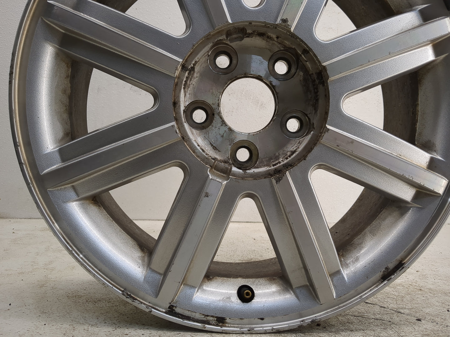 2005-2007 Ford Five Hundred Oem Wheel Rim - Oemusedautoparts1.com