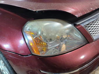 compare product 2005 Ford Five Hundred Passenger Right Oem Head Light Headlight Lamp