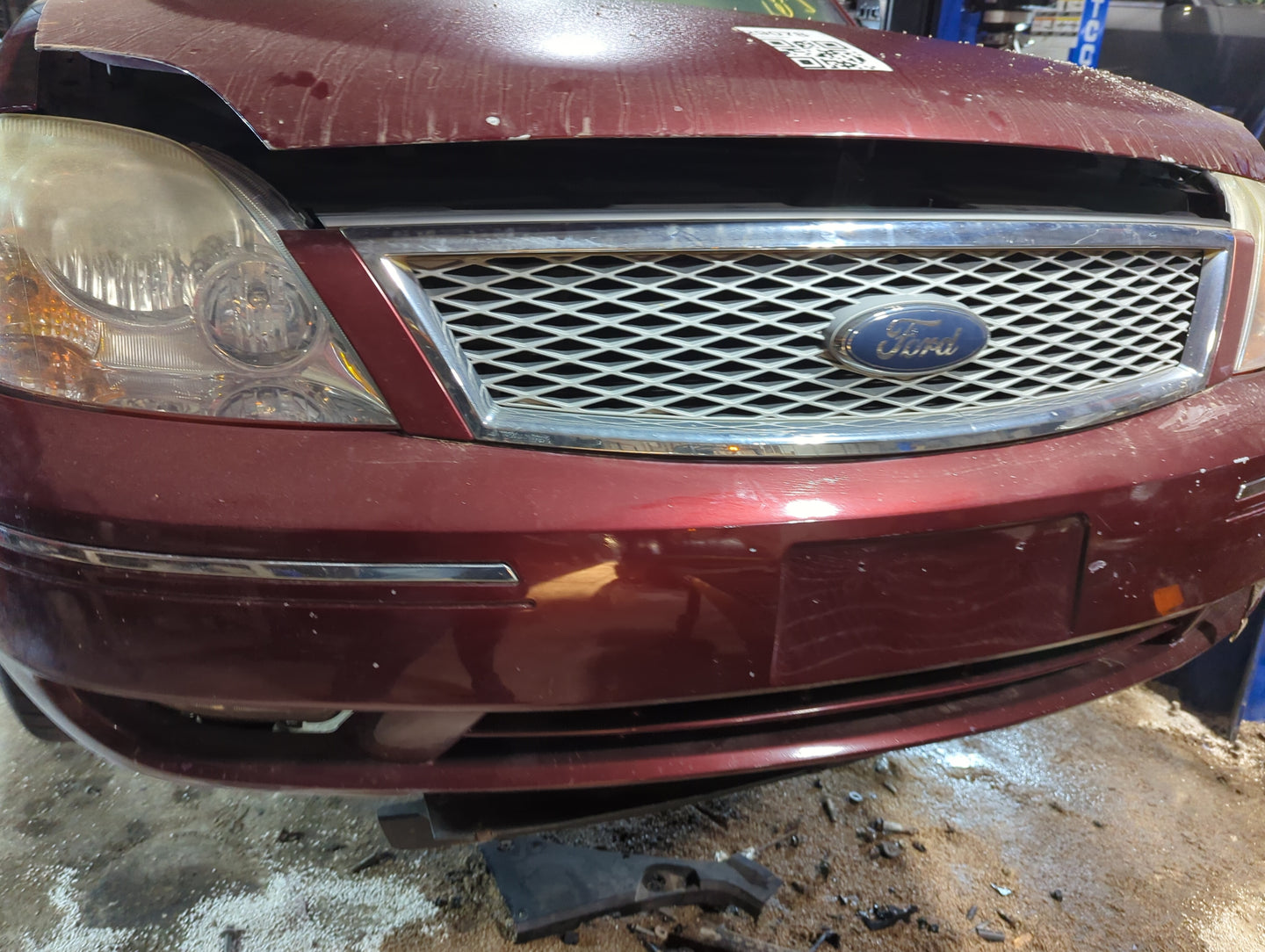 2005-2007 Ford Five Hundred Front Bumper - Oem - Oemusedautoparts1.com
