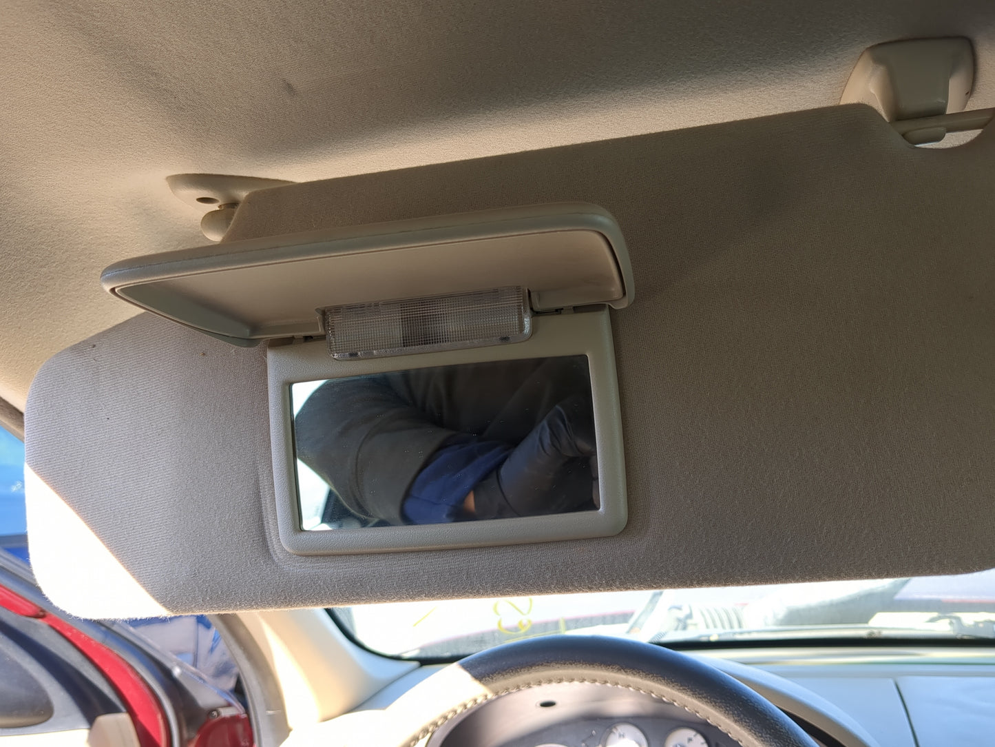 2005-2007 Ford Five Hundred Sun Visor Shade Replacement Driver Left Mirror Fits Fits 2005 2006 2007 OEM Used Auto Parts - Oe