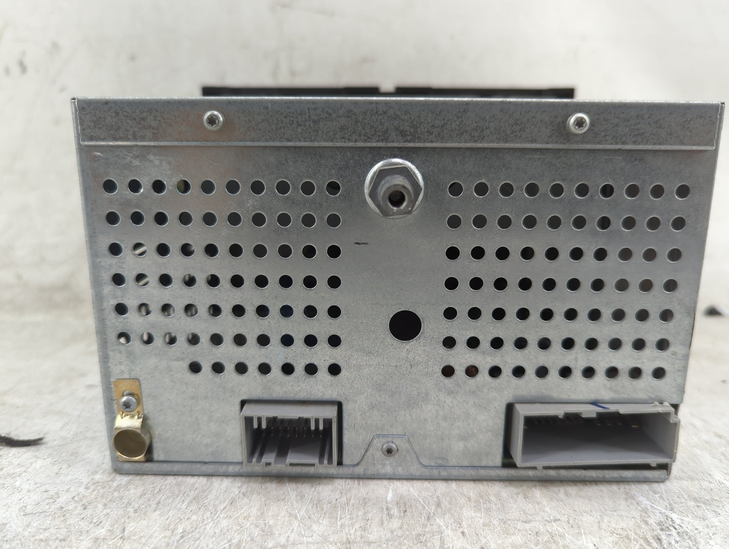 2006-2007 Ford Five Hundred Radio AM FM Cd Player Receiver Replacement P/N:6F9T-18C869-BC Fits Fits 2006 2007 OEM Used Auto 