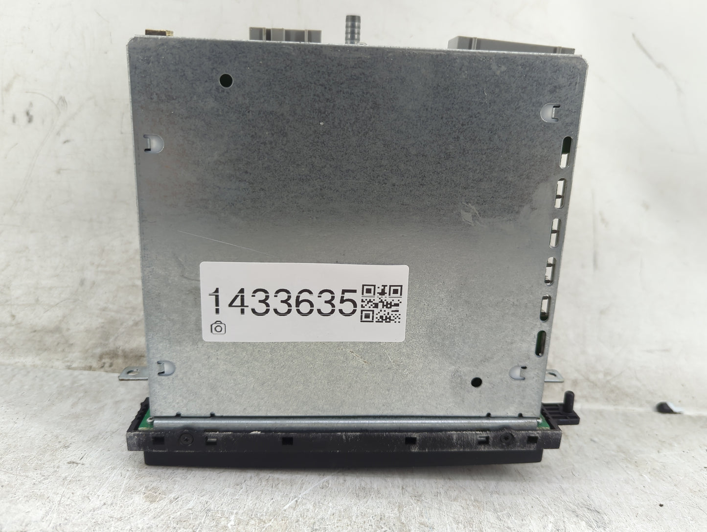 2006-2007 Ford Five Hundred Radio AM FM Cd Player Receiver Replacement P/N:6F9T-18C869-BC Fits Fits 2006 2007 OEM Used Auto 