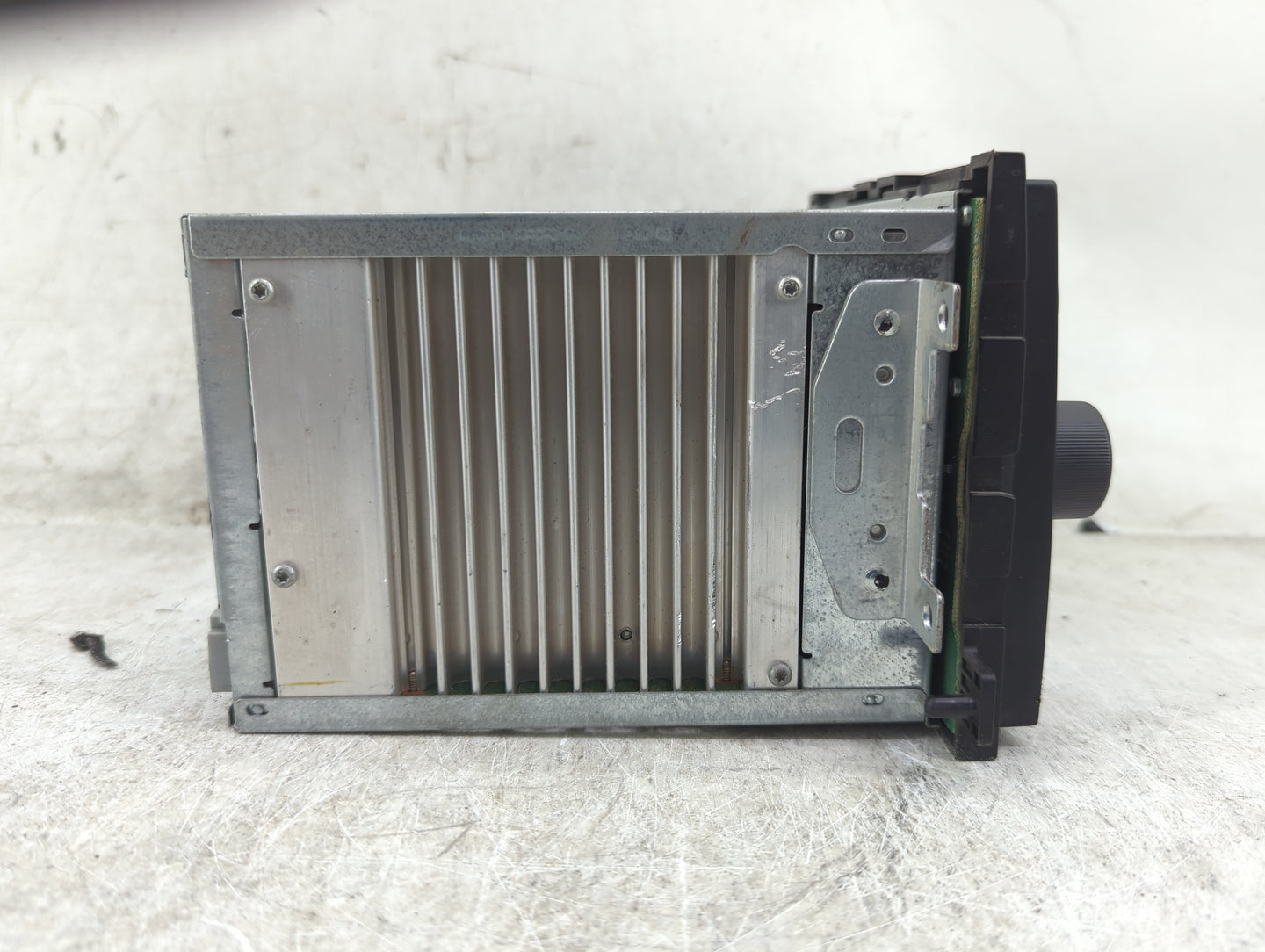 2006-2007 Ford Five Hundred Radio AM FM Cd Player Receiver Replacement P/N:6F9T-18C869-BC Fits Fits 2006 2007 OEM Used Auto 