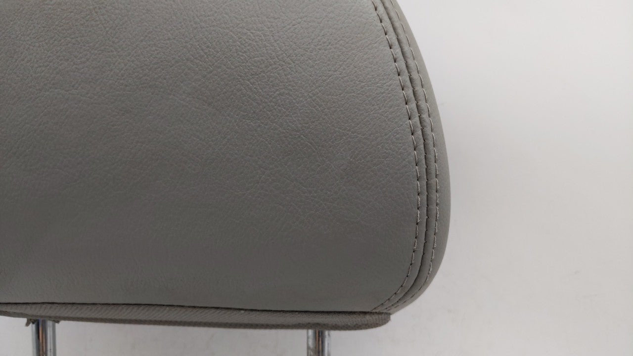 2005-2007 Ford Five Hundred Headrest Head Rest Front Driver Passenger Seat Fits Fits 2005 2006 2007 OEM Used Auto Parts - Oe