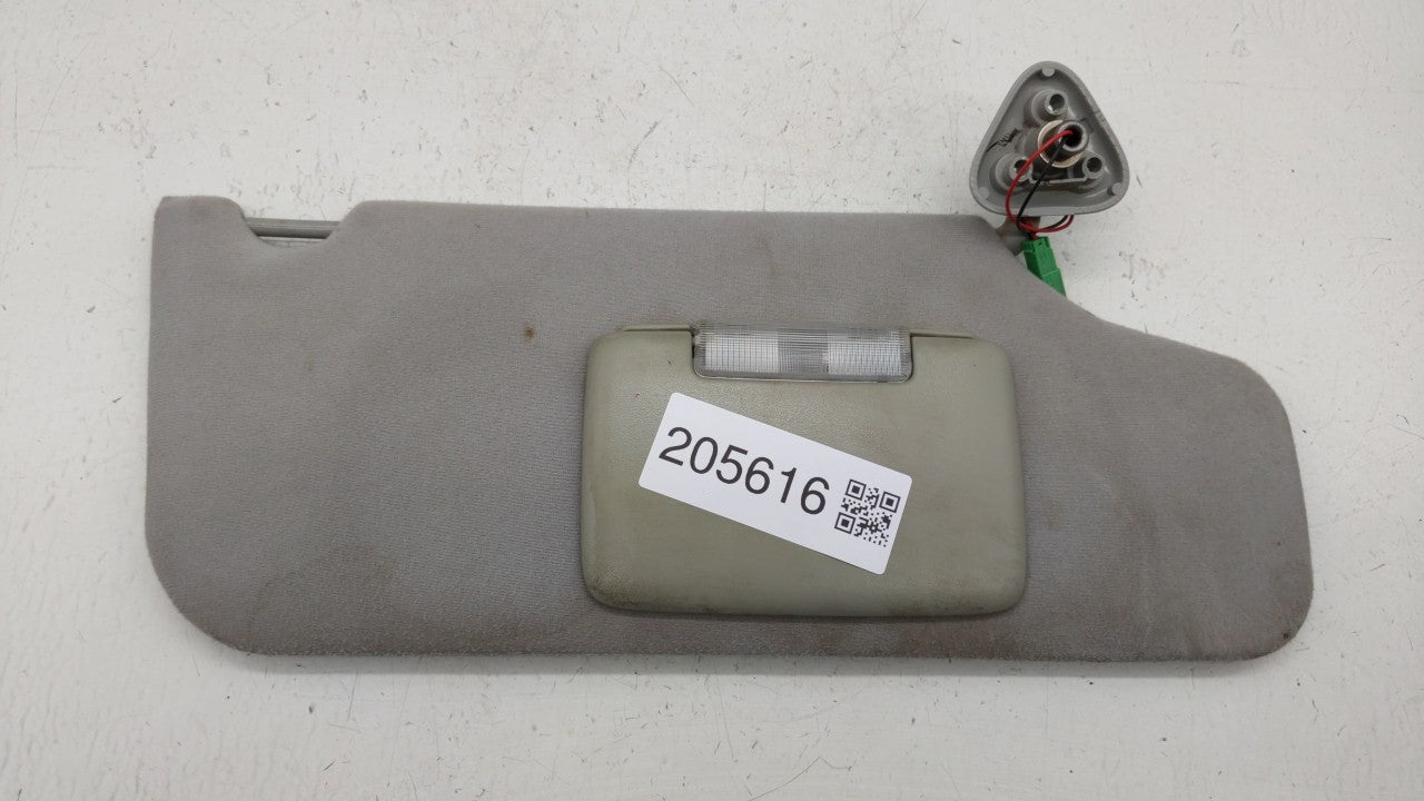 2005-2007 Ford Five Hundred Sun Visor Shade Replacement Driver Left Mirror Fits Fits 2005 2006 2007 OEM Used Auto Parts - Oe