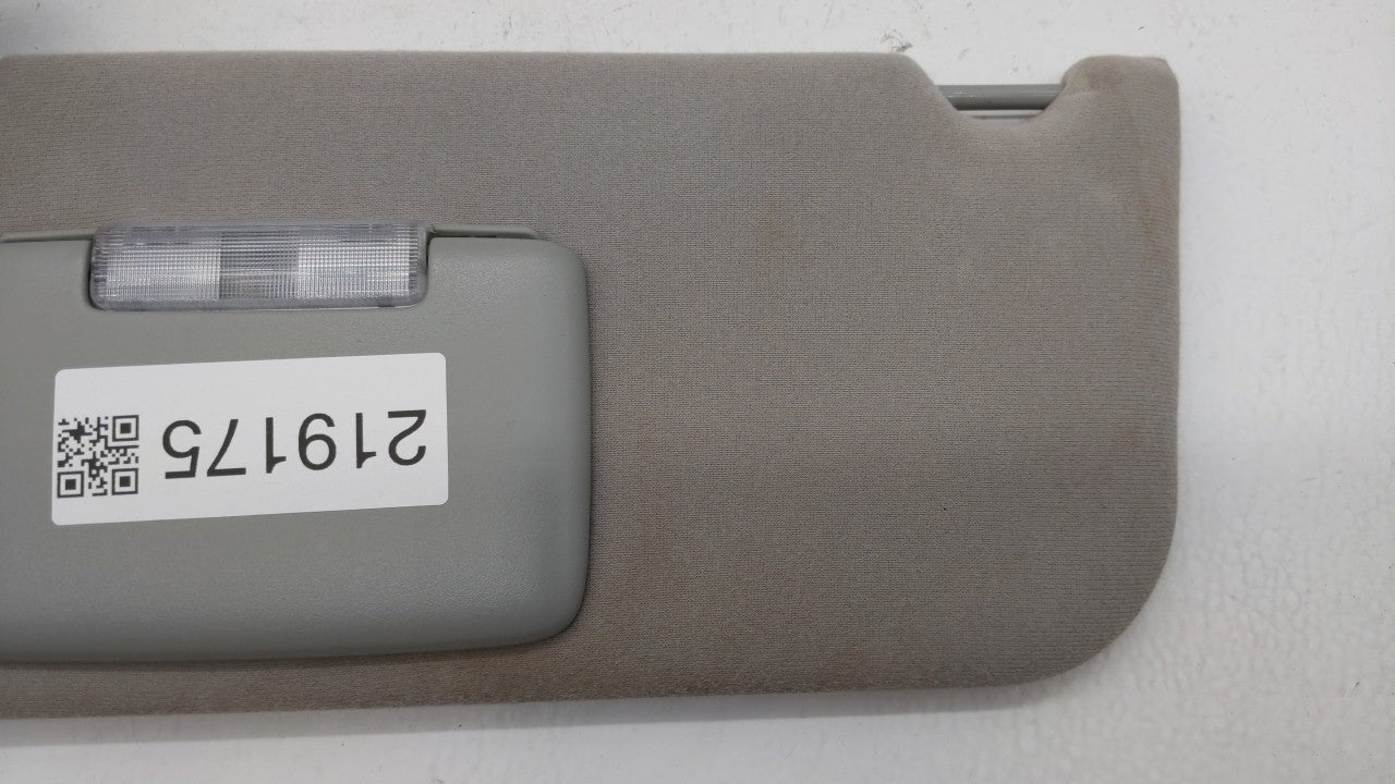 2005-2007 Ford Five Hundred Sun Visor Shade Replacement Driver Left Mirror Fits Fits 2005 2006 2007 OEM Used Auto Parts - Oe