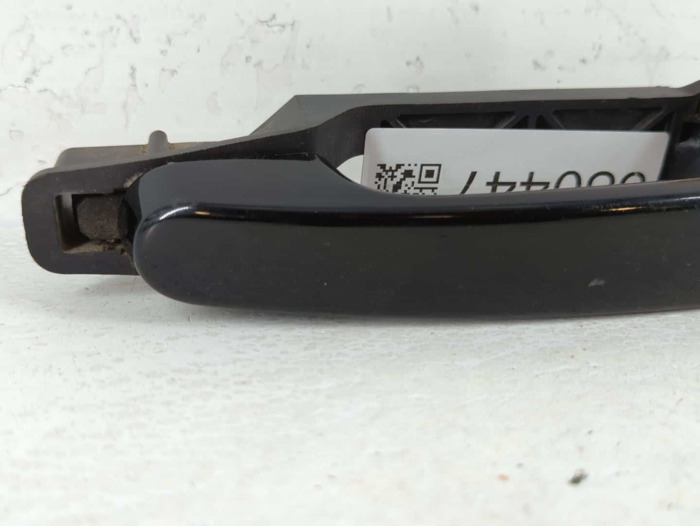 2005 Ford Five Hundred Driver Front Left Door Handle Exterior Assembly - Oemusedautoparts1.com