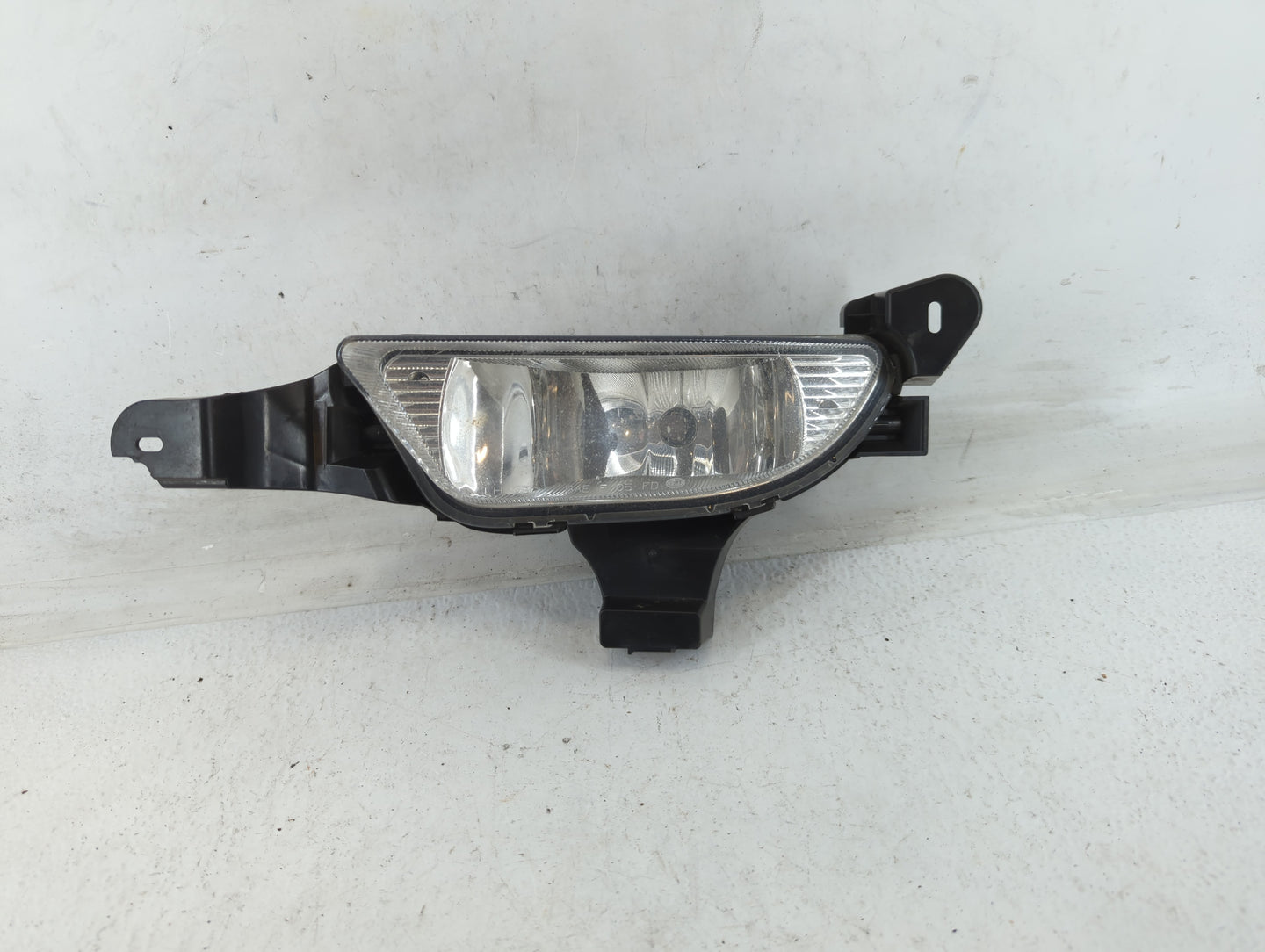 2005-2007 Ford Five Hundred Driver Left Oem Fog Light Lamp - Oemusedautoparts1.com