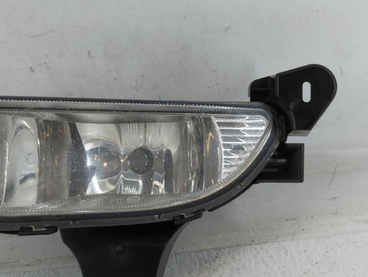 2005-2007 Ford Five Hundred Driver Left Oem Fog Light Lamp - Oemusedautoparts1.com
