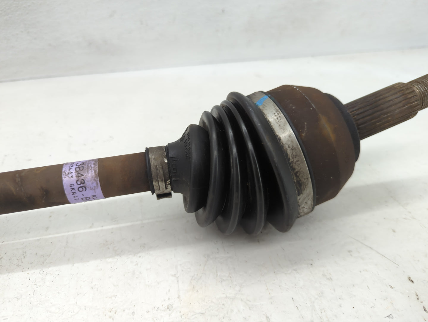 2006-2011 Ford Focus Axle Shaft Front Passenger Cv C/v - Oemusedautoparts1.com