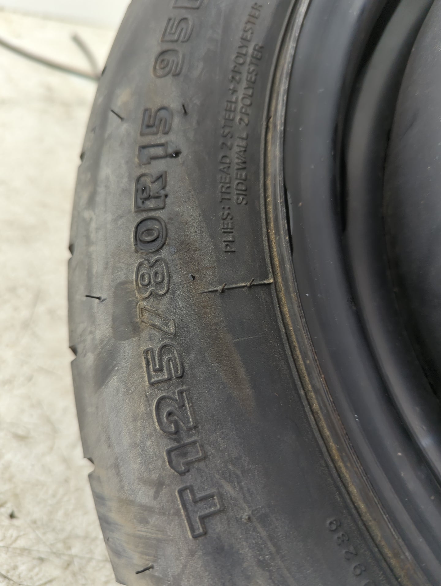 2000-2011 Ford Focus Spare Donut Tire Wheel Rim Oem 1211583 - Oemusedautoparts1.com