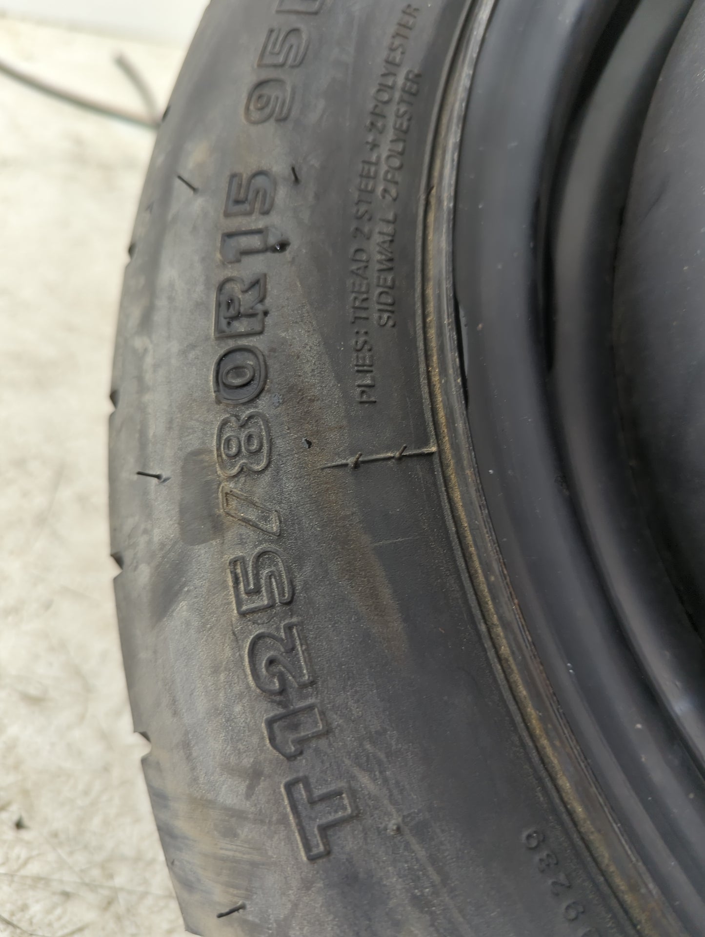 2000-2011 Ford Focus Spare Donut Tire Wheel Rim Oem 1211583 - Oemusedautoparts1.com