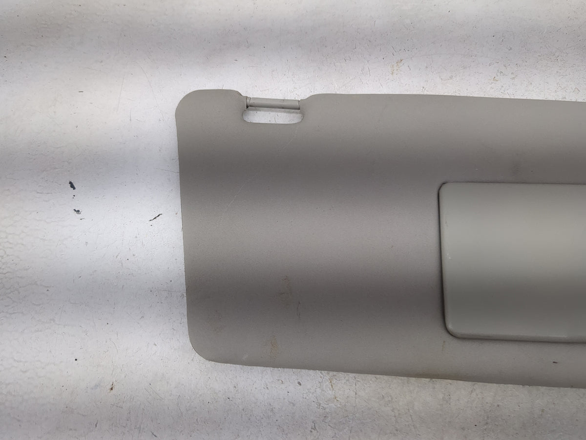 2005-2007 Ford Focus Sun Visor Shade Replacement Passenger Right Mirror Fits Fits 2005 2006 2007 OEM Used Auto Parts - Oemus