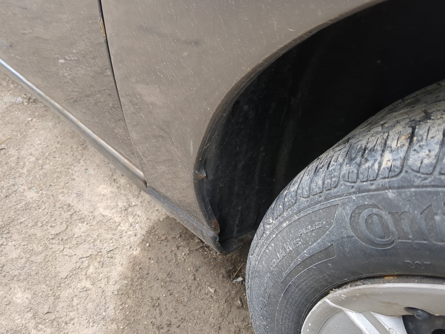 2005-2007 Ford Focus Passenger Fender 1212191 - Oemusedautoparts1.com