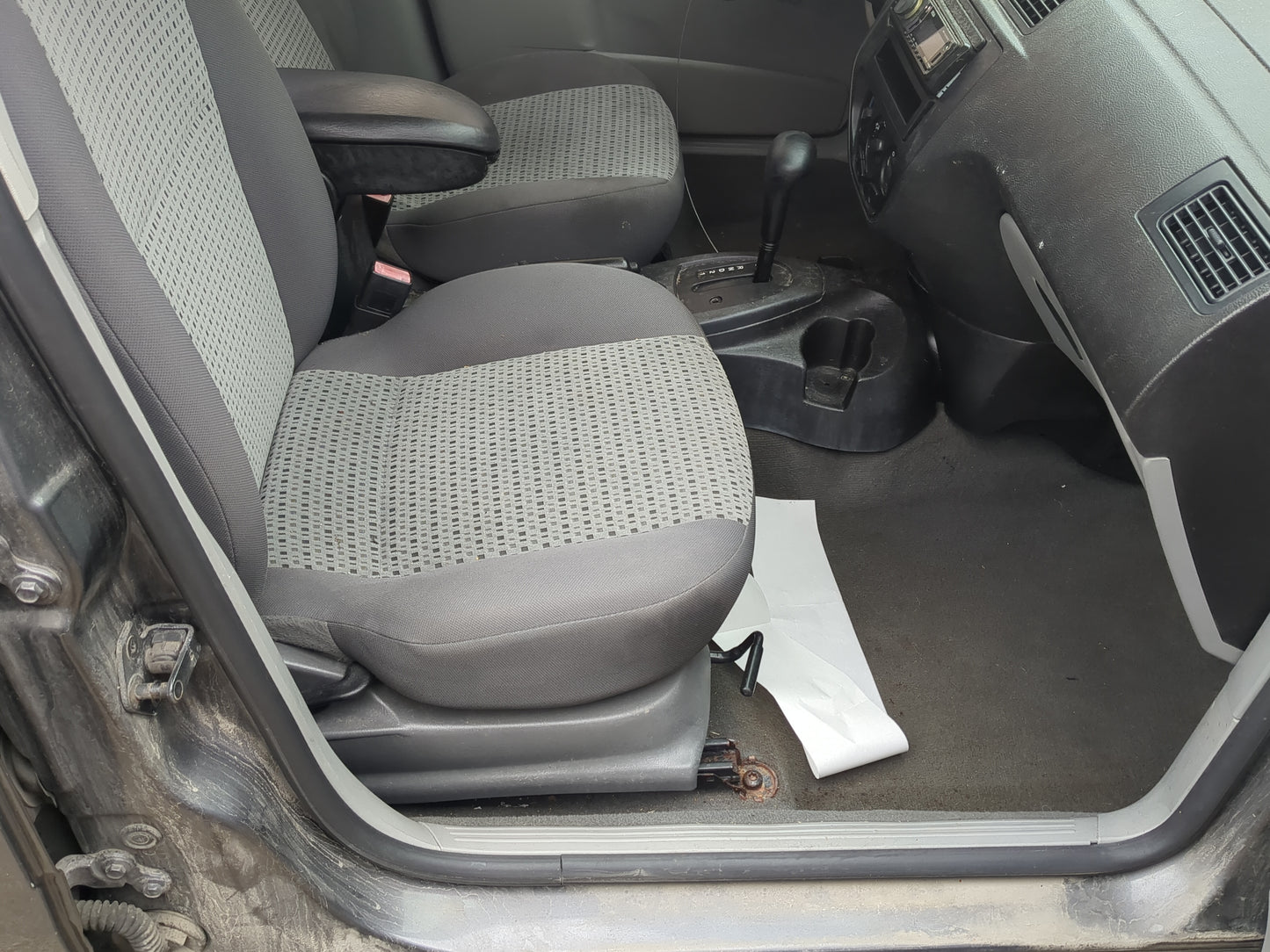 2006-2007 Ford Focus Passenger Front Seat Oem - Oemusedautoparts1.com