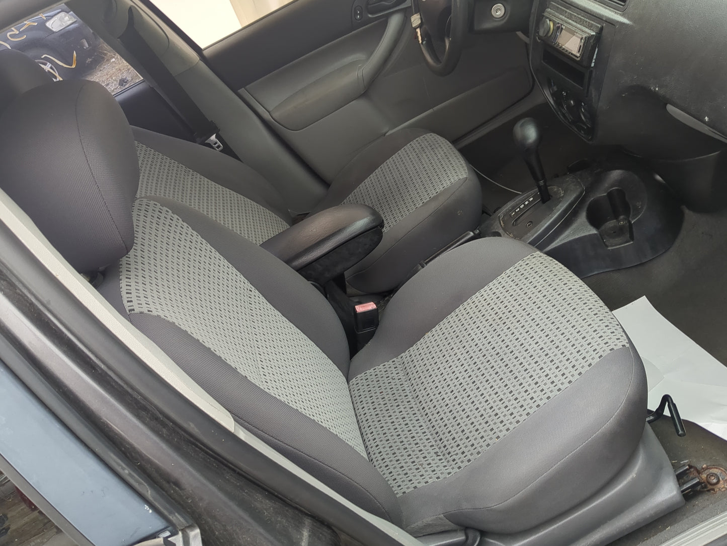 2006-2007 Ford Focus Passenger Front Seat Oem - Oemusedautoparts1.com