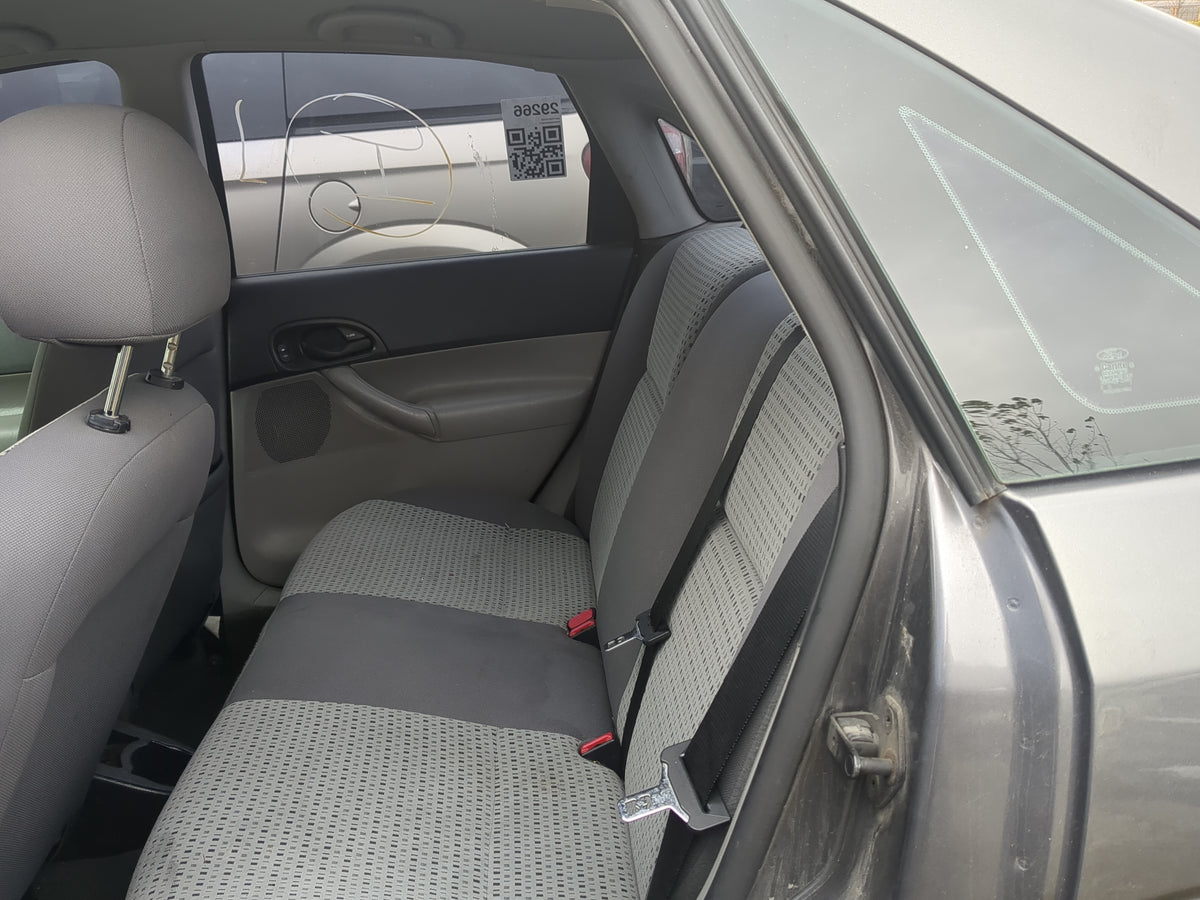 2006 Ford Focus Rear Seat Oem 1212266 - Oemusedautoparts1.com